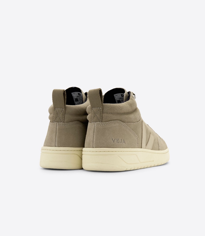 Grey Veja Suede Dune Almond Women's Roraima | KJYPT-3087