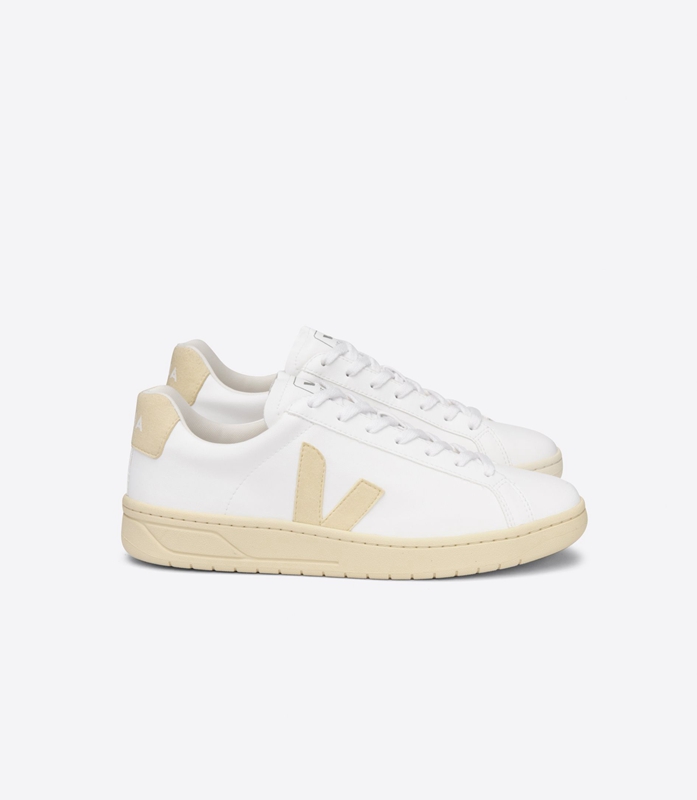 White Veja Cwl Butter Men\'s Urca | VRNDJ-9451