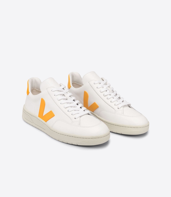 White Veja Leather Ouro Men's V-12 | YVNOJ-0412