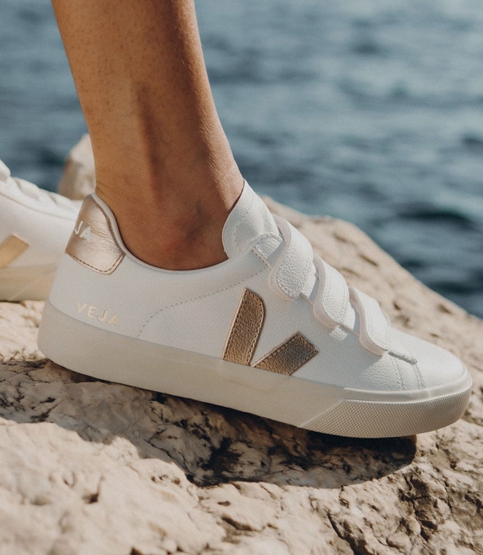 White Veja Leather Platine Women's Recife | NBPEZ-5123