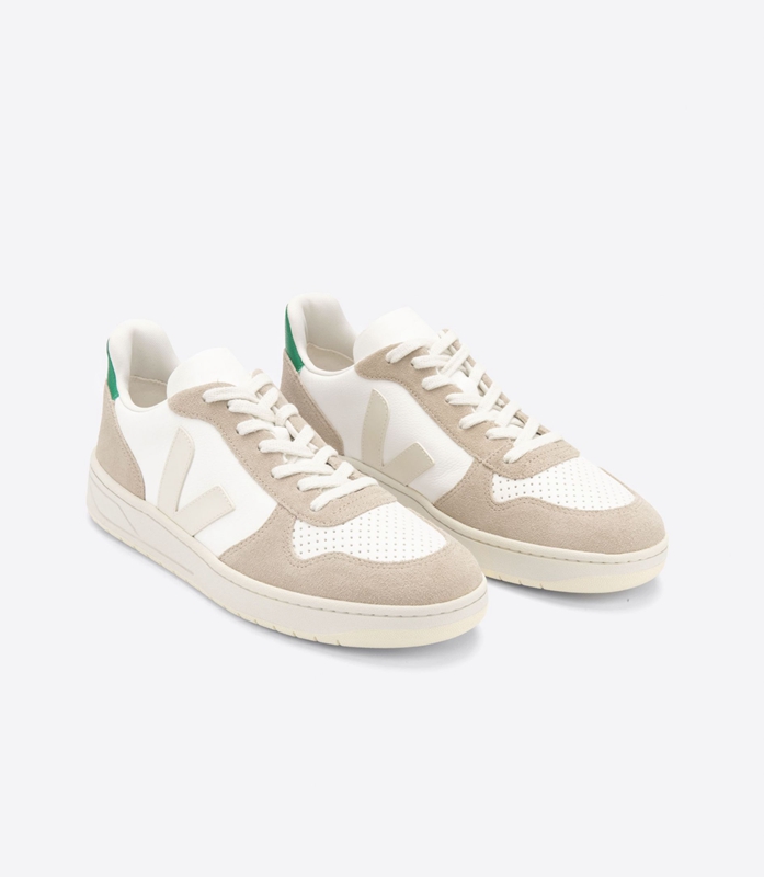 White Veja Leather Sahara Emeraude Men's V-10 | MPWCF-9145